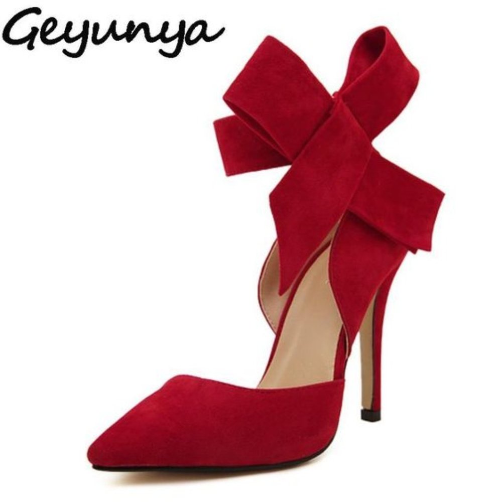 NIB Geyunya 4" red suede party holiday ankle strap heels size 6.5
